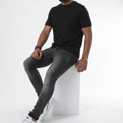 Remise 😍 Tee 👚 Shirt 8N1TL7-1JHWZ Noir de Emporio Armani 🥰 -Emporio Armani Soldes Boutique emporio armani 226102 8N1TL7 1JHWZ 0999 20200723T155947 03