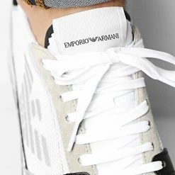 Grosses soldes 👏 Baskets X4X537-XM678 Plaster Black Off White de Emporio Armani ✔️ 6 Grosses soldes 👏 Baskets X4X537-XM678 Plaster Black Off White de Emporio Armani ✔️ -Emporio Armani Soldes Boutique emporio armani 250528 X4X537 XM678 N638 20210210T155341 03