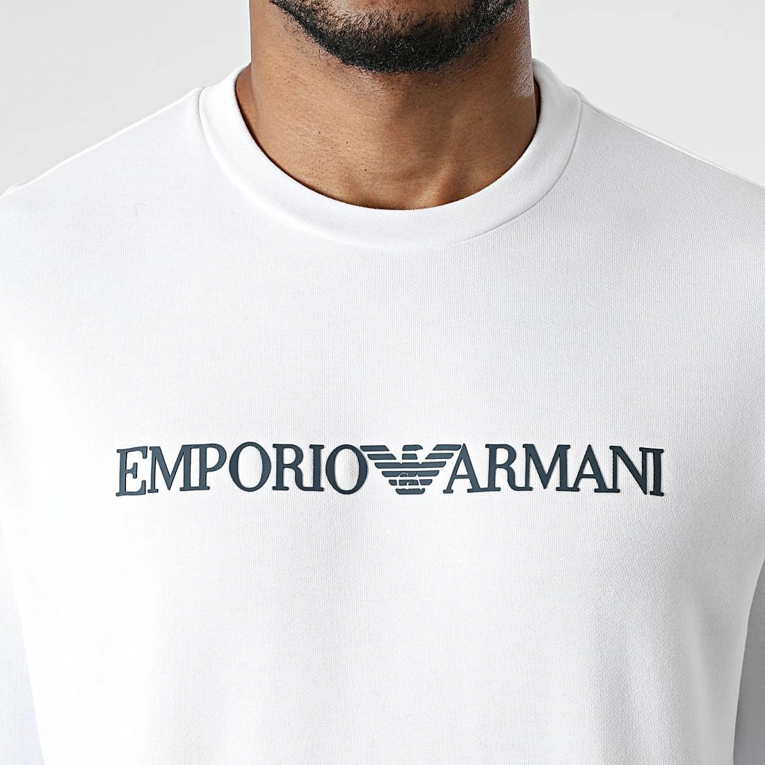 Grosses soldes 😉 Sweat Crewneck 8N1MR6-1JRIZ Ecru de Emporio Armani 🎁 2 Grosses soldes 😉 Sweat Crewneck 8N1MR6-1JRIZ Ecru de Emporio Armani 🎁 – Image 2
