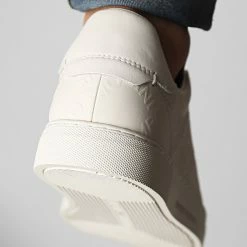 Vente flash ✔️ Baskets X4X554-XM994 Off White Off White de Emporio Armani 🥰 7 Vente flash ✔️ Baskets X4X554-XM994 Off White Off White de Emporio Armani 🥰 -Emporio Armani Soldes Boutique emporio armani 276837 X4X554 XM994 M801 20210802T155708 04