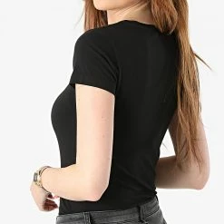 Meilleure affaire 🎁 Tee 👕 Shirt Femme Col V 164407-CC318 Noir de Emporio Armani 🤩 -Emporio Armani Soldes Boutique emporio armani 290239 164407 CC318 00120 20211103T155603 04