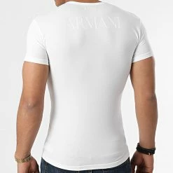 Meilleure vente ⌛ Tee 👕 Shirt 111035-CC716 Blanc de Emporio Armani ✔️ -Emporio Armani Soldes Boutique emporio armani 290399 111035 CC716 00010 20211103T162210 04