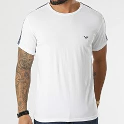 Coupon 🔥 Tee 👕 Shirt A Bandes 111890-2R717 Blanc de Emporio Armani 🛒 6 Coupon 🔥 Tee 👕 Shirt A Bandes 111890-2R717 Blanc de Emporio Armani 🛒 -Emporio Armani Soldes Boutique emporio armani 295782 111890 2R717 00010 20211220T162700 03