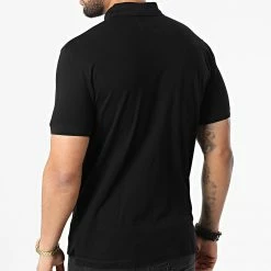 Le moins cher 🛒 Polo Manches Courtes 8N1FQ2-1JTKZ Noir de Emporio Armani 🔔 -Emporio Armani Soldes Boutique emporio armani 305408 8N1FQ2 1JTKZ 0999 20220224T161158 04