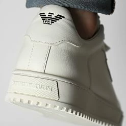 Tout neuf 👏 Baskets X4X561 XN210 Off White de Emporio Armani 🔥 7 Tout neuf 👏 Baskets X4X561 XN210 Off White de Emporio Armani 🔥 -Emporio Armani Soldes Boutique emporio armani 307687 X4X561 XN210 M801 20220307T160512 04