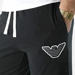 Vente flash 🌟 Pantalon Jogging 111690-2R575 Noir de Emporio Armani 🧨 -Emporio Armani Soldes Boutique emporio armani 308657 111690 2R575 00020 20220311T151830 02