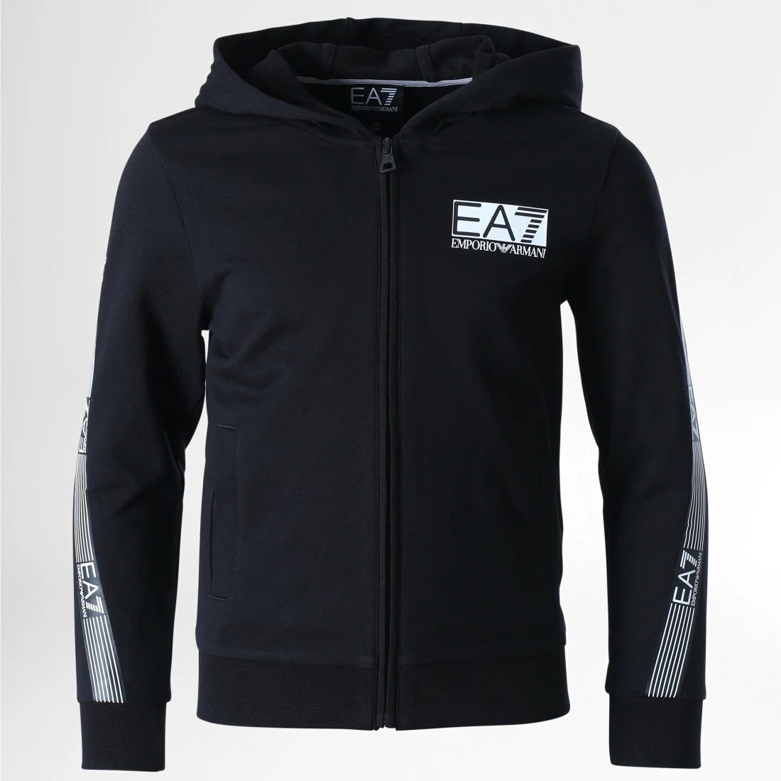 De gros 🛒 Sweat Zippé Enfant 3LBM58 Noir de Emporio Armani 🎁 1 De gros 🛒 Sweat Zippé Enfant 3LBM58 Noir de Emporio Armani 🎁