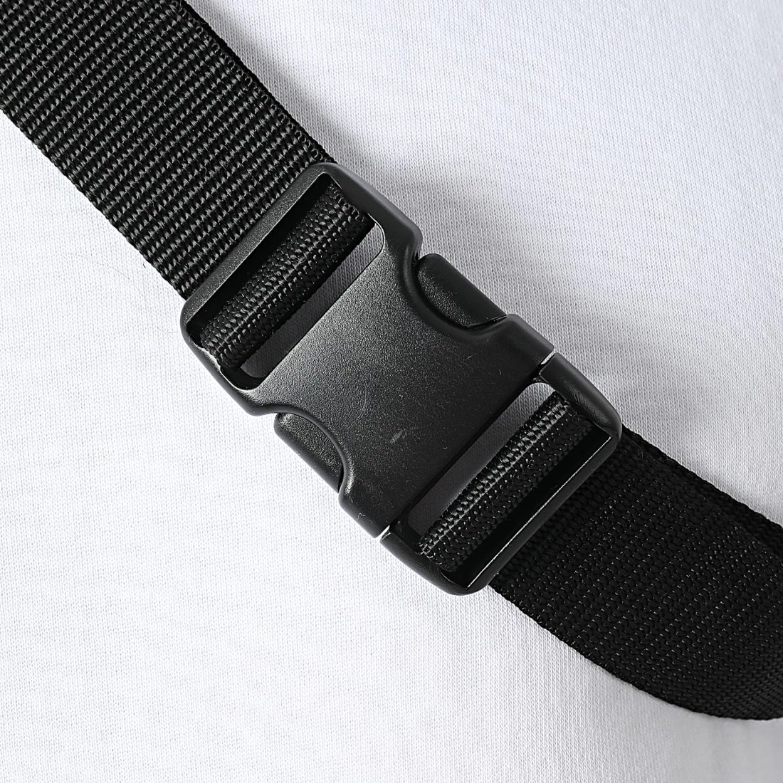 De gros 🤩 Sac Banane 275658 Noir de Emporio Armani 🔥 4 De gros 🤩 Sac Banane 275658 Noir de Emporio Armani 🔥 – Image 4