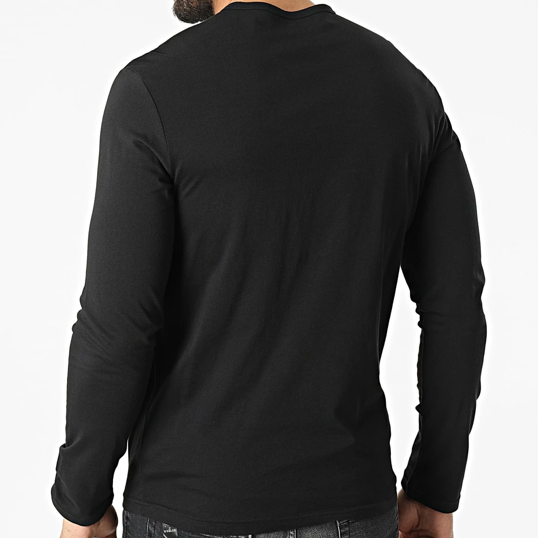 Top 10 👏 Tee 👚 Shirt A Manches Longues 111653-2R722 Noir de Emporio Armani ✔️ 4 Top 10 👏 Tee 👚 Shirt A Manches Longues 111653-2R722 Noir de Emporio Armani ✔️ – Image 4