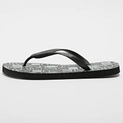 Vente flash 👍 Tongs XVQS01-XN122 Black Grey de Emporio Armani 🧨 6 Vente flash 👍 Tongs XVQS01-XN122 Black Grey de Emporio Armani 🧨 -Emporio Armani Soldes Boutique emporio armani 318382 XVQS01 XN122 R625 20220511T152419 03