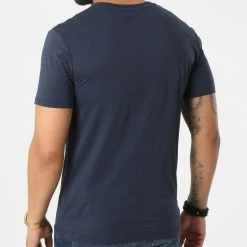 Top 10 😉 Tee 👕 Shirt 211818 Bleu Marine de Emporio Armani 😀 -Emporio Armani Soldes Boutique emporio armani 322382 211818 2R470 06935 20220613T161840 04