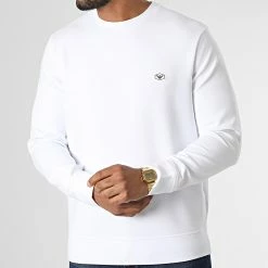 Le moins cher 👏 Sweat Crewneck 8N1MD1-1JHSZ Blanc de Emporio Armani 👏 6 Le moins cher 👏 Sweat Crewneck 8N1MD1-1JHSZ Blanc de Emporio Armani 👏 -Emporio Armani Soldes Boutique emporio armani 330155 8N1MD1 1JHSZ 0100 20220729T160550 03