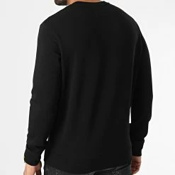 Coupon ✨ Sweat Crewneck 8N1MD1-1JHSZ Noir de Emporio Armani 🥰 7 Coupon ✨ Sweat Crewneck 8N1MD1-1JHSZ Noir de Emporio Armani 🥰 -Emporio Armani Soldes Boutique emporio armani 330158 8N1MD1 1JHSZ 0999 20220729T161651 04