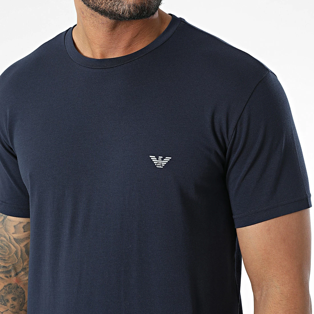 Tout neuf 🎉 Lot De 2 Tee 👚 Shirts 111267-2F720 Bleu Marine Bordeaux de Emporio Armani 👍 2 Tout neuf 🎉 Lot De 2 Tee 👚 Shirts 111267-2F720 Bleu Marine Bordeaux de Emporio Armani 👍 – Image 2