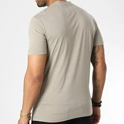 Remise ✨ Tee 👕 Shirt 8N1TN5 Beige de Emporio Armani 😀 -Emporio Armani Soldes Boutique emporio armani 340212 8N1TN5 1JPZZ 0148 20221014T151049 04