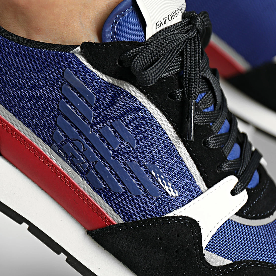 Tout neuf 😉 Baskets X4X537 XM678 Navy Bluet Off White Red de Emporio Armani 🥰 2 Tout neuf 😉 Baskets X4X537 XM678 Navy Bluet Off White Red de Emporio Armani 🥰 – Image 2