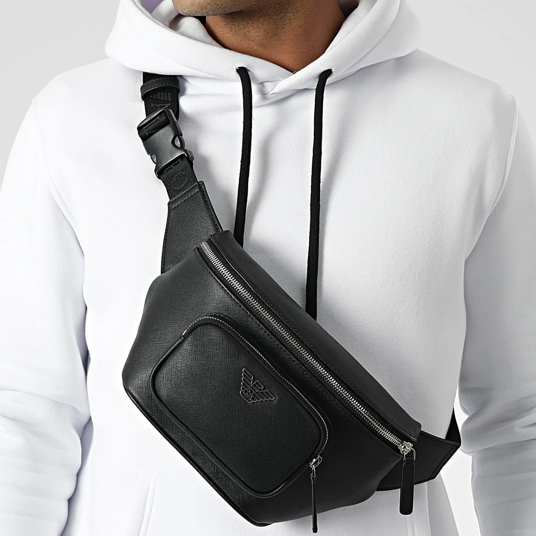 Meilleure vente 🔥 Sac Banane Y4O238 Noir de Emporio Armani 🤩 1 Meilleure vente 🔥 Sac Banane Y4O238 Noir de Emporio Armani 🤩