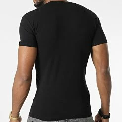 Grosses soldes 👍 Tee 👕 Shirt 111035-2F517 Noir de Emporio Armani 👍 -Emporio Armani Soldes Boutique emporio armani 343444 111035 2F517 00020 20221014T151120 04