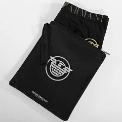 Sortie ✔️ Boxer 111389 2F595 Noir Doré de Emporio Armani 🤩 5 Sortie ✔️ Boxer 111389 2F595 Noir Doré de Emporio Armani 🤩 -Emporio Armani Soldes Boutique emporio armani 346288 111389 2F595 00020 20221117T155655 03